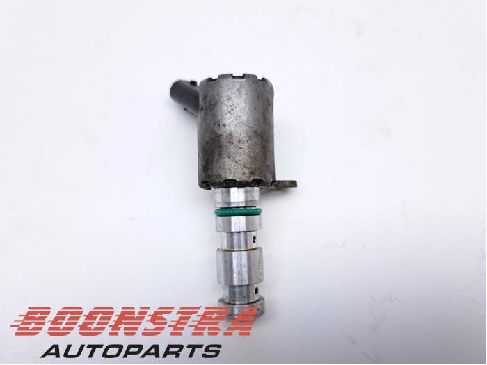 Nockenwelle Sensor van een Ford Focus 3 1.0 Ti-VCT EcoBoost 12V 100 2016