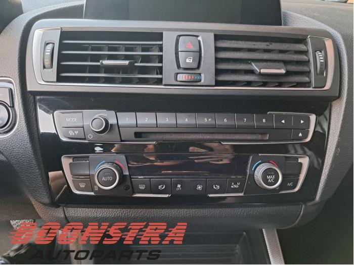 Używane Modul nawigacji BMW 1 serie (F20) 118i 1.5 TwinPower 12V Cena € 199,00 Procedura marży oferowane przez Boonstra Autoparts