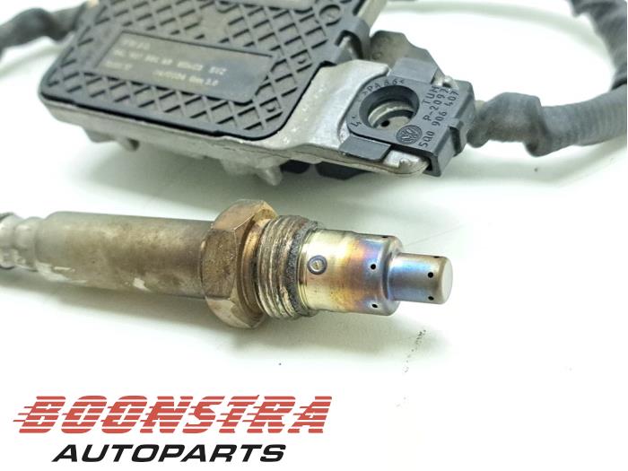 Sonde lambda d'un Volkswagen Transporter T6 2.0 TDI DRF 2017