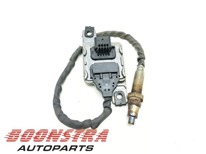 Sonde lambda d'un Volkswagen Transporter T6 2.0 TDI DRF 2017
