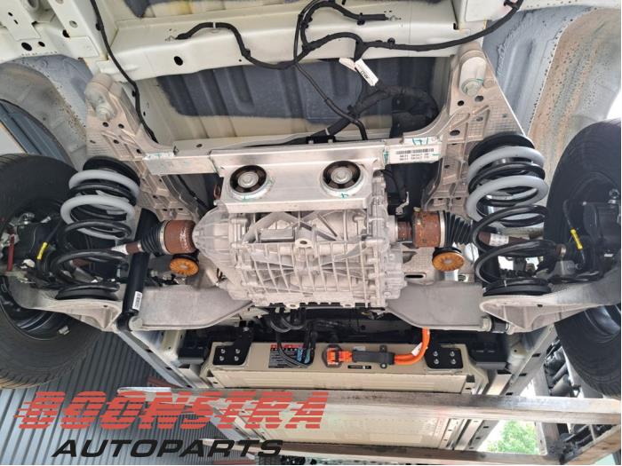 Used Subframe Ford Transit E-Transit 68 kWh Price € 1.566,95 Inclusive VAT offered by Boonstra Autoparts