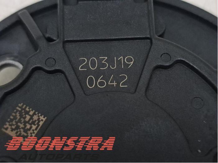 Nockenwelle Sensor van een Volkswagen Golf VII (AUA) 2.0 R 4Motion 16V 2019