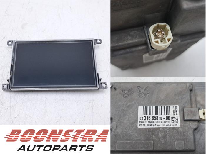 Begagnade Innerdisplay Opel Vivaro 2.0 CDTI 122 Pris € 151,19 Inklusive moms erbjuds av Boonstra Autoparts