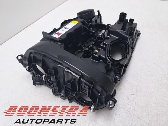 Ventildeckel van een BMW 1 serie (F20) 118i 1.5 TwinPower 12V 2016
