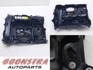 Ventildeckel van een BMW 1 serie (F20) 118i 1.5 TwinPower 12V 2016