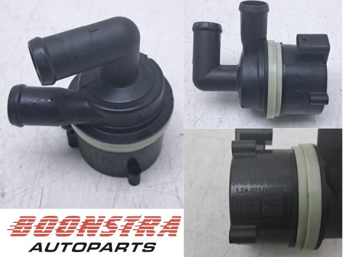 Begagnade Extra vattenpump Volkswagen Passat Alltrack (365) 2.0 TDI 16V 177 4Motion Pris € 29,95 Marginaltabell erbjuds av Boonstra Autoparts