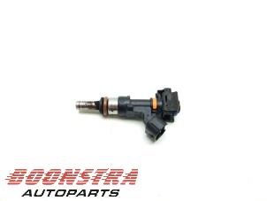 Insprutare (bensin) från en Renault Captur I (2R) 0.9 Energy TCE 12V 2017