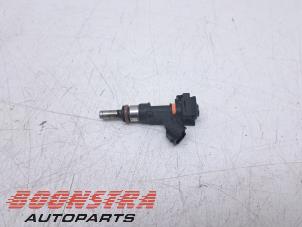 Insprutare (bensin) från en Renault Captur I (2R) 0.9 Energy TCE 12V 2017
