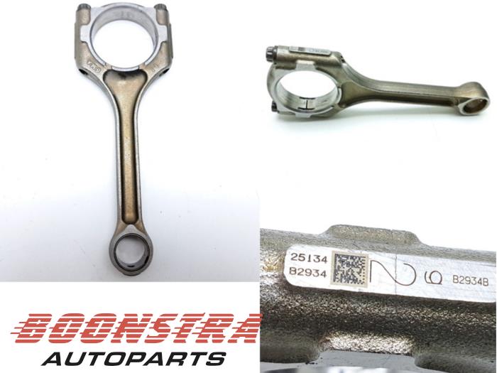 Usados Biela Honda Civic (FL) 2.0 e:HEV Precio € 74,95 Norma de margen ofrecido por Boonstra Autoparts