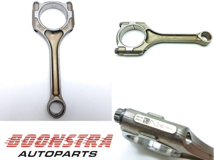 Usados Biela Honda Civic (FL) 2.0 e:HEV Precio € 74,95 Norma de margen ofrecido por Boonstra Autoparts