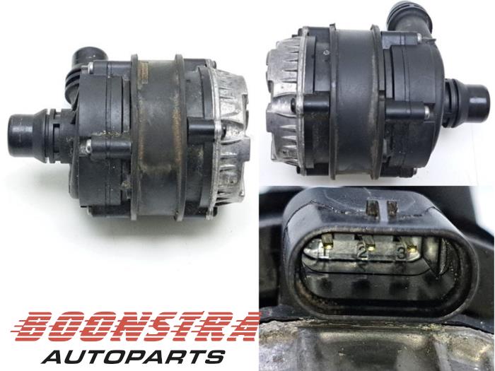 Begagnade Extra vattenpump BMW 3 serie (F30) 330e Pris € 132,95 Marginaltabell erbjuds av Boonstra Autoparts