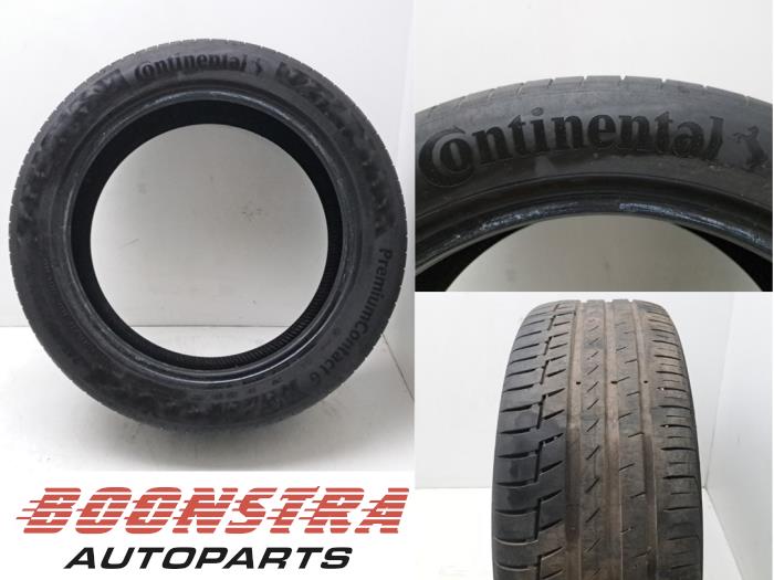 Używane Opona Opel Insignia Sports Tourer 2.0 CDTI 16V 160 Ecotec Cena € 24,95 Procedura marży oferowane przez Boonstra Autoparts
