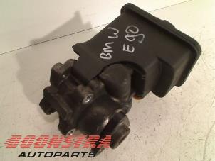 Used Power steering pump BMW 3-Serie Price € 28,00 Margin scheme offered by Boonstra Autoparts