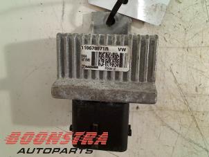 Used Glow plug relay Renault Clio IV Estate/Grandtour (7R) 1.5 Energy dCi 90 FAP Price € 24,95 Margin scheme offered by Boonstra Autoparts