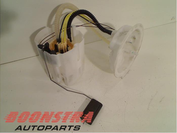 Begagnade Dieselpump BMW 2-Serie Pris € 44,95 Marginaltabell erbjuds av Boonstra Autoparts