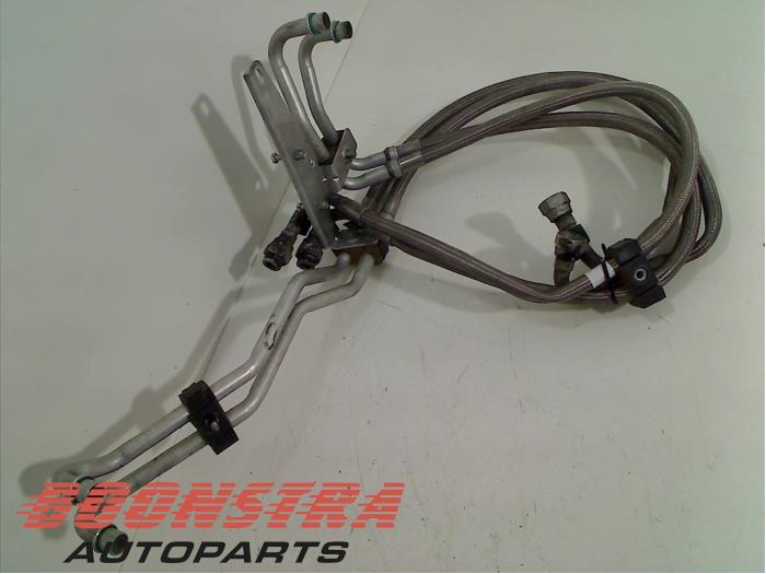 Begagnade Oljetrycksledning Ferrari 458 Italia 4.5 V8 32V DCT Pris € 179,95 Marginaltabell erbjuds av Boonstra Autoparts