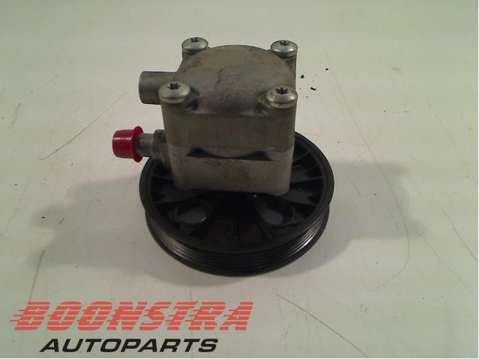 Usagé Pompe de direction Volvo S40 (VS) 2.0 16V Prix € 24,96 Règlement à la marge proposé par Boonstra Autoparts