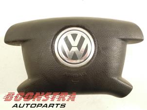 Used Left airbag (steering wheel) Volkswagen Transporter T5 1.9 TDi Price € 24,95 Margin scheme offered by Boonstra Autoparts