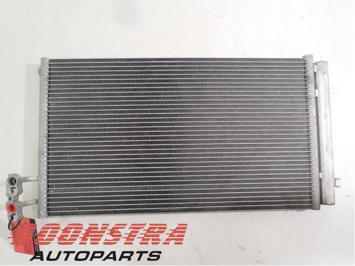 Air conditioning condenser from a BMW Z4 Roadster (E89) 2.0 16V 18i 2015