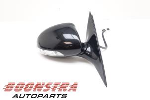 Used Wing mirror, right Mercedes S (W221) 5.5 S-550 32V Price € 111,75 Margin scheme offered by Boonstra Autoparts