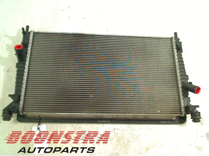 Used Radiator Volvo V50 (MW) 1.8 16V Price € 44,95 Margin scheme offered by Boonstra Autoparts
