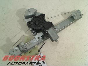Used Rear door window mechanism 4-door, right Renault Clio IV Estate/Grandtour (7R) 1.5 Energy dCi 90 FAP Price € 24,95 Margin scheme offered by Boonstra Autoparts
