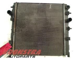 Used Radiator Peugeot 207 CC (WB) 1.6 16V Price € 24,95 Margin scheme offered by Boonstra Autoparts