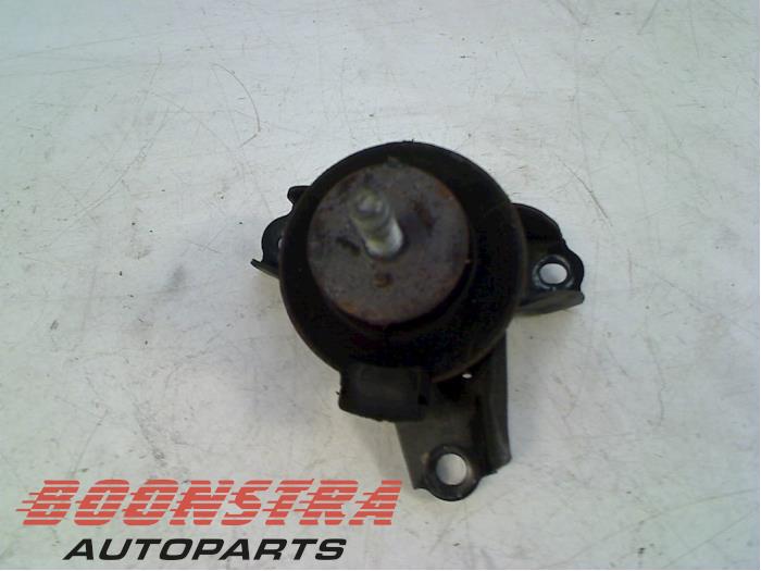 Begagnade Motorfäste Hyundai Tucson (JM) 2.0 CRDi 16V 4x4 Pris € 24,95 Marginaltabell erbjuds av Boonstra Autoparts
