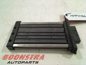 Used Heating element Renault Clio Price € 29,95 Margin scheme offered by Boonstra Autoparts