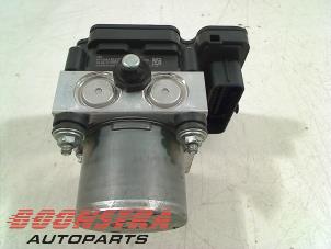 Gebrauchte ABS Pumpe Mazda CX-3 1.5 Skyactiv D 105 16V Preis € 24,95 Margenregelung angeboten von Boonstra Autoparts