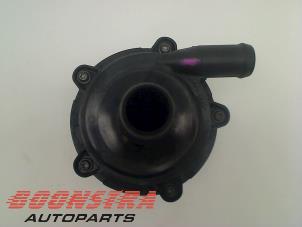 Used Additional water pump Opel Ampera-e 1.4 16V Price € 95,25 Margin scheme offered by Boonstra Autoparts