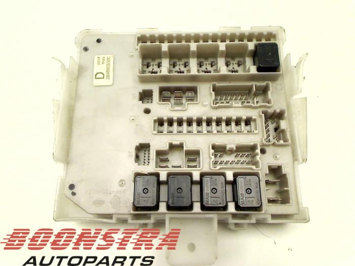 Where Is Fuse Box On 2006 Nissan Pathfinder Fixya