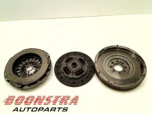 Used Clutch kit (complete) Peugeot Boxer (U9) 2.2 HDi 150 Price € 63,48 Inclusive VAT offered by Boonstra Autoparts