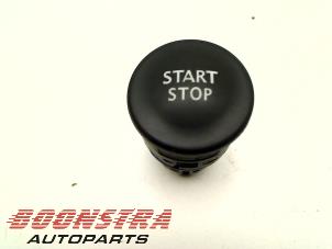 Used Start/stop switch Renault Megane Price € 24,95 Margin scheme offered by Boonstra Autoparts