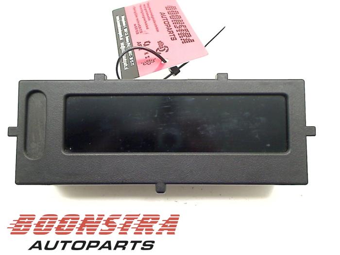 Begagnade Innerdisplay Renault Master III (MA/MB/MC/MD/MH/MF/MG/MH) 2.3 dCi 16V Pris € 36,75 Marginaltabell erbjuds av Boonstra Autoparts