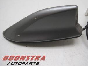 Used GPS antenna Toyota Auris Price € 24,95 Margin scheme offered by Boonstra Autoparts