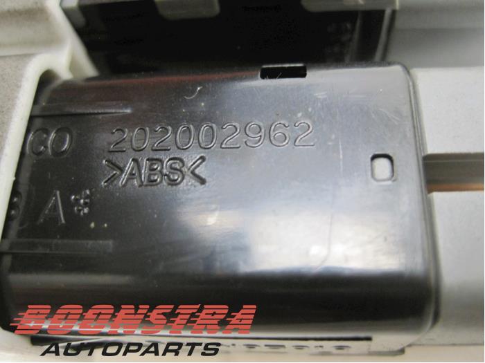 Fog light switch Hyundai i10 1.2i 16V 936950X200