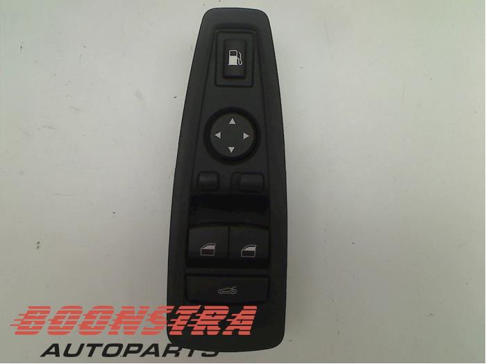 Usados Interruptor combinado de ventanillas BMW i8 (I12) 1.5 TwinPower Turbo Precio € 29,95 Norma de margen ofrecido por Boonstra Autoparts