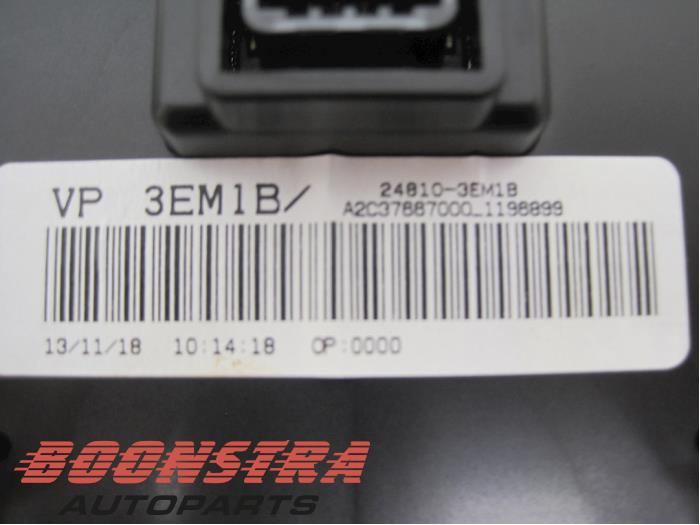 Cuentakilómetros de un Nissan Leaf (ZE0) Leaf 2014