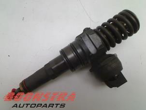 Used Injector (diesel) Seat Leon (1P1) 2.0 TDI DPF Price € 55,50 Margin scheme offered by Boonstra Autoparts