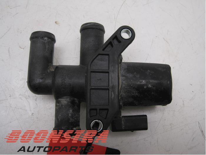 Begagnade Extra vattenpump Porsche Cayenne II (92A) 4.8 V8 32V S Pris € 37,00 Marginaltabell erbjuds av Boonstra Autoparts
