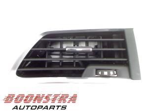 Used Dashboard vent Peugeot 508 (8D) 2.0 Hybrid4 16V Price € 24,95 Margin scheme offered by Boonstra Autoparts