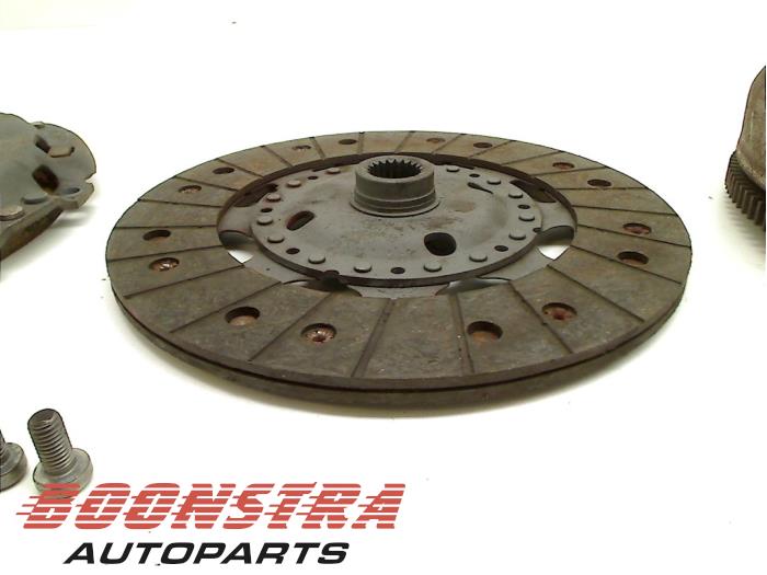 Clutch kit (complete) from a Citroën Jumpy (G9) 2.0 HDI 120 16V 2011