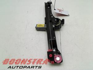Used Window mechanism 4-door, front right Fiat Punto III (199) 0.9 TwinAir 100 Price € 24,95 Margin scheme offered by Boonstra Autoparts