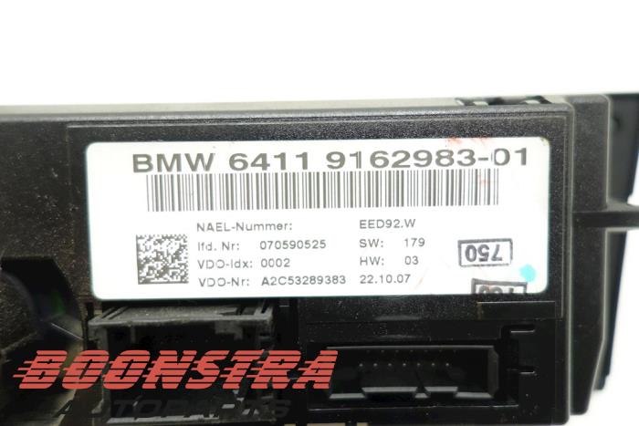Panneau de commandes chauffage d'un BMW 1 serie (E87/87N) 120i 16V 2007