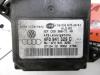 Sterownik oswietlenia z Volkswagen Golf Plus (5M1/1KP) 1.6 TDI 16V 105 2012