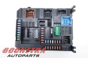 Used Fuse box Peugeot 308 (L3/L8/LB/LH/LP) 1.2 12V e-THP Price € 43,95 Margin scheme offered by Boonstra Autoparts