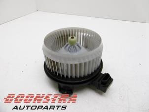 Usados Motor de ventilador de calefactor Honda Civic (FA/FD) 1.3 Hybrid Precio € 29,95 Norma de margen ofrecido por Boonstra Autoparts