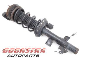 Used Rear shock absorber rod, left Landrover Range Rover Evoque (LVJ/LVS) 2.0 Si4 240 16V 5-drs. Price € 89,25 Margin scheme offered by Boonstra Autoparts
