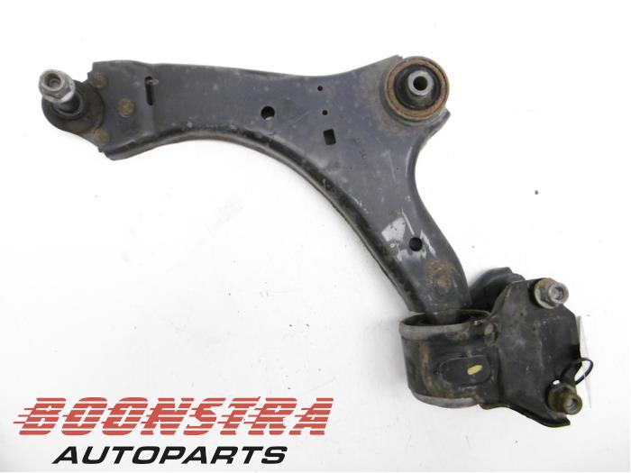Front wishbone, left from a Ford Mondeo IV 2.0 TDCi 140 16V 2009